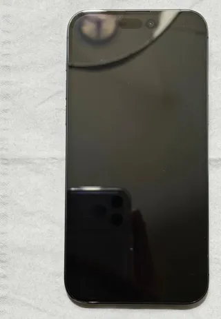 iPhone 14 Pro Morado Oscuro