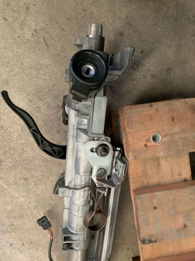 Columna dirección BMW X3 E83