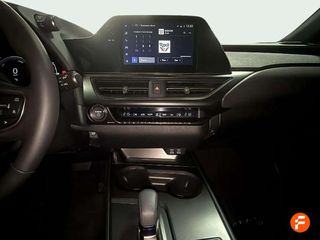 Lexus UX 2.0 300h UX Plus