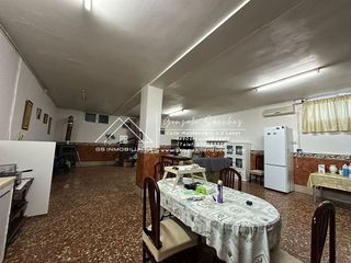 Chalet en venta en Lucena