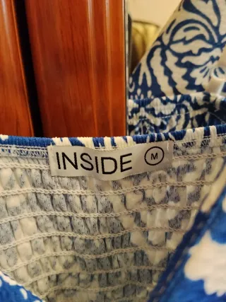 Vestido azul y blanco estampado