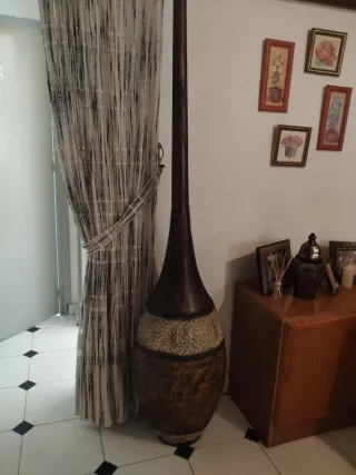 Jarrón de latón grande