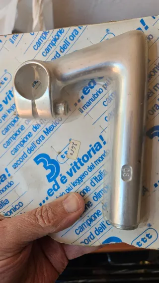 Tija vintage para manillar marca 3ttt