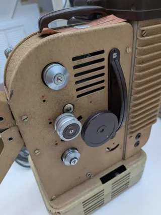 Proyector Eumig Antiguo Beige