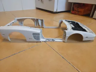 Carrocería Ferrari Testarossa 1/8 Pocher