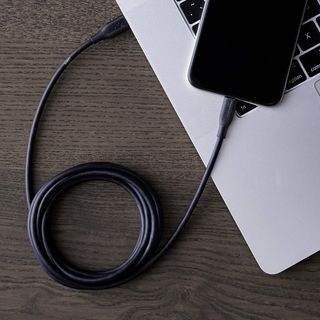 Amazon Basics - Cable USB-2.0 tipo C a Lightning (