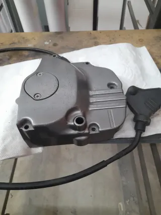 Tapa piñon Suzuki GS 500