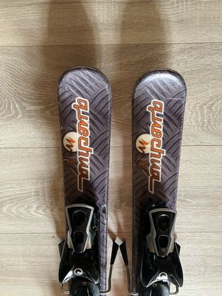 Esquís Wedze Mini 130 cm con fijacion C610 y funda