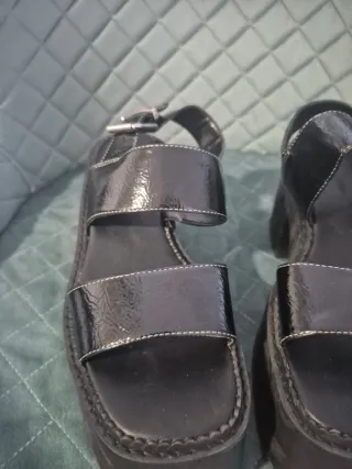 Sandalias Plataforma Stradivarius Negras