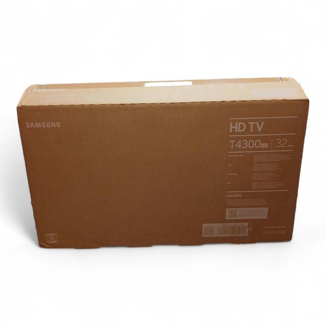 SMART TV  SAMSUNG T4300 32" UE32T4305AE *A ESTRENAR + CAJA