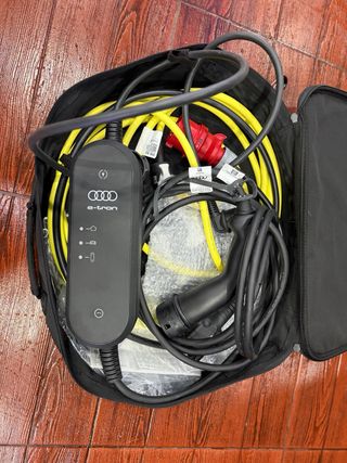 Audi Q3 45 tfsie Híbrido techo solar 2022