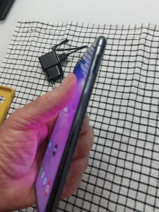 Samsung Galaxy S10e 128GB Dual  pantalla perfecta.