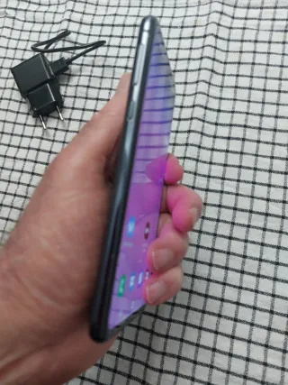 Samsung Galaxy S10e 128GB Dual  pantalla perfecta.