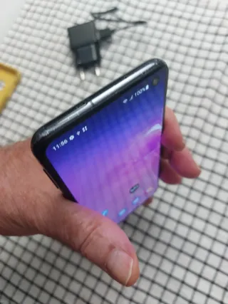 Samsung Galaxy S10e 128GB Dual  pantalla perfecta.