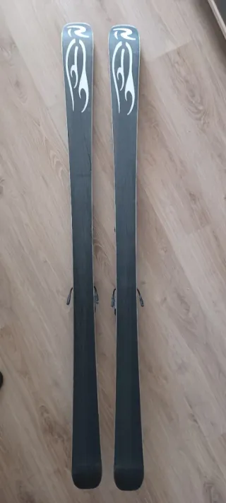 Esquís Rossignol Bandit B1 160cm