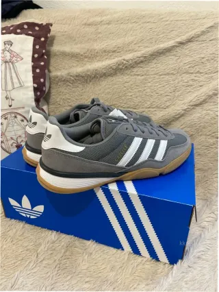 Adidas Gazelle Indoor grises y blancas Talla 38