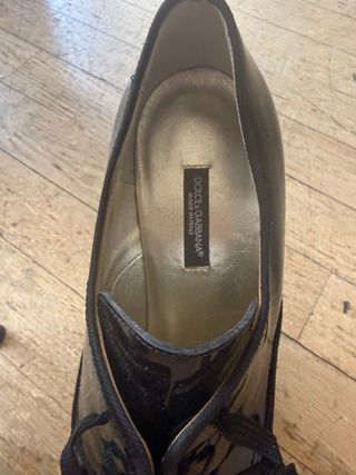 Zapatos charol tacón Dolce & Gabbana negros