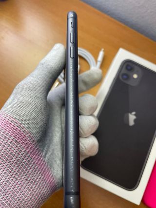 iPhone 11 64GB Nero + Cover Rosa