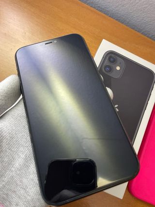 iPhone 11 64GB Nero + Cover Rosa