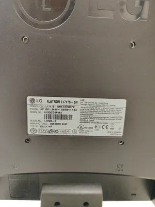 Pantalla LG Flatron L1715S Plata