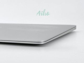 MacBook Air 13" (2018) Intel Core i5 1.6GHz 2 núcleos - SSD 128GB - RAM 8GB - Plata