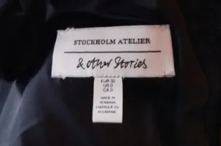 Abrigo lana azul marino & Other Stories