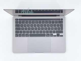 MacBook Pro 13" (2016) Intel Core i5 2.9GHz 2 núcleos - SSD 512GB - RAM 8GB - Gris Espacial