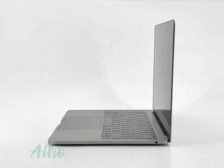 MacBook Pro 13" (2017) Intel Core i5 2.3GHz 2 núcleos - SSD 128GB - RAM 8GB - Gris Espacial