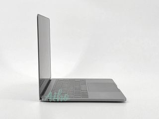 MacBook Pro 13" (2017) Intel Core i5 2.3GHz 2 núcleos - SSD 128GB - RAM 8GB - Gris Espacial