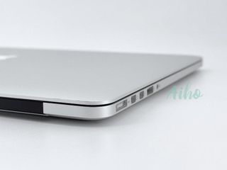 MacBook Pro 15" Intel Core i7 2.2GHz 4 núcleos - SSD 512GB - 16GB RAM