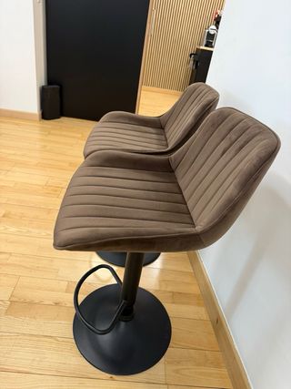 Sgabelli da bar HOMCOM (4 unità)