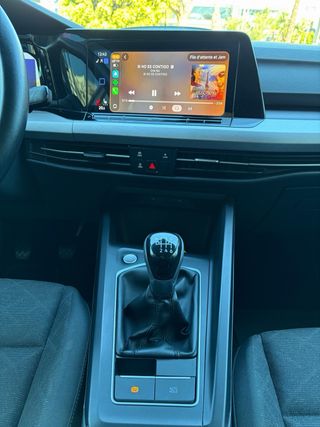 Volkswagen Golf 2021