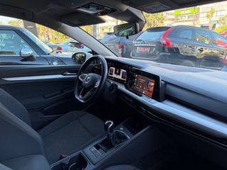 Volkswagen Golf 2021