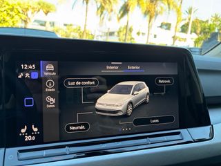 Volkswagen Golf 2021