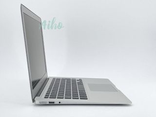 MacBook Air 13" (2015) Intel Core i5 1.6GHz 2 núcleos - SSD 128GB - RAM 4GB