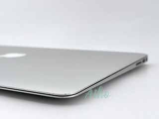 MacBook Air 13" (2015) Intel Core i5 1.6GHz 2 núcleos - SSD 128GB - RAM 4GB