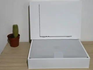 MacBook Air M4 Plata