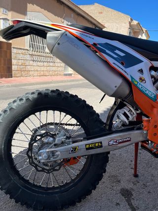 KTM 250 EXC 4T Enduro Naranja/Blanca