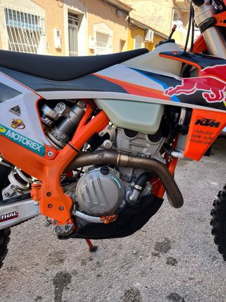 KTM 250 EXC 4T Enduro Naranja/Blanca