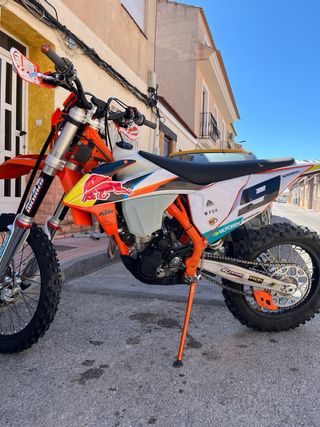 KTM 250 EXC 4T Enduro Naranja/Blanca