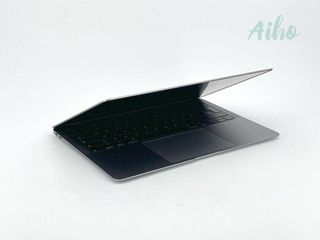 MacBook Air 13" (2019) Intel Core i5 1.6GHz 2 núcleos - SSD 128GB - RAM 8GB - Gris Espacial