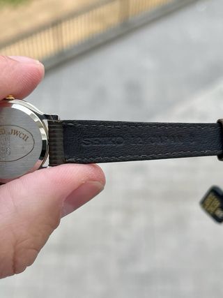 Reloj Seiko Quartz Vintage NOS *Año 1985*