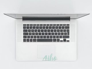 MacBook Pro 15" Intel Core i7 2.8GHz 4 núcleos - SSD 256GB - 16GB RAM