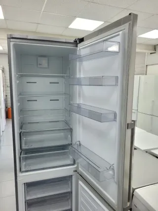 ☆Nevera Combi 2,Cm Grundig Garantía + Transporte☆