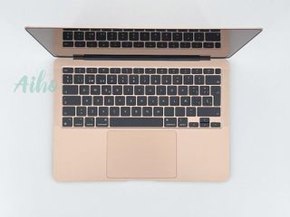 MacBook Air 13" M1 (2020) 8 CPU/7 GPU núcleos - SSD 256Gb - RAM 8Gb - Dorado
