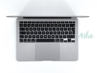 MacBook Air 13" M1 (2020) 8 CPU/7 GPU núcleos - SSD 256Gb - RAM 8Gb - Gris Espacial