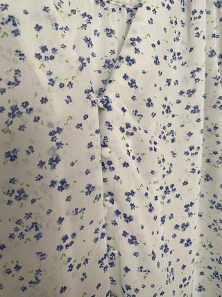 Blusa MNG floral manga larga