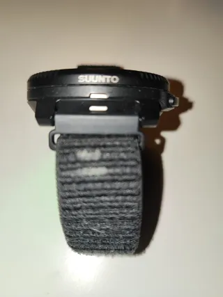 Reloj Suunto Vertical Negro