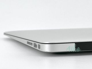 MacBook Air 13" - Intel Core i5 1.8GHz 2 núcleos - SSD 512GB - RAM 8GB