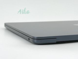 MacBook Air 13" M2 (2022) 8 CPU/8 GPU núcleos - SSD 256GB - RAM 8GB - Azul